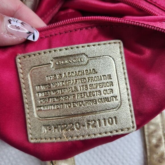 Coach Poppy Applique Gold Multi Crossbody Bag Tote F21101 - Picture 9 of 11
